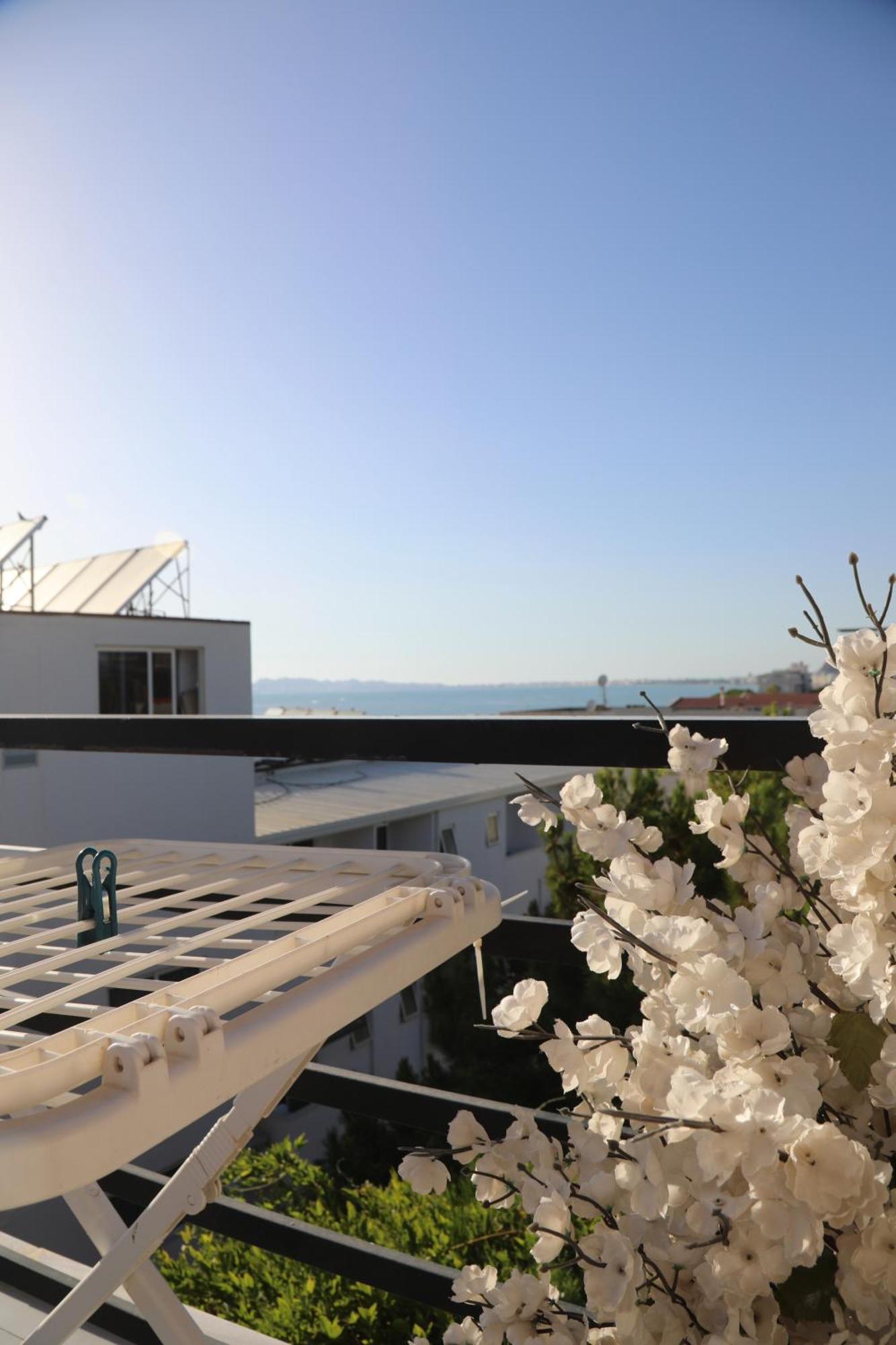 Sea View Apartments Golem  Exteriér fotografie