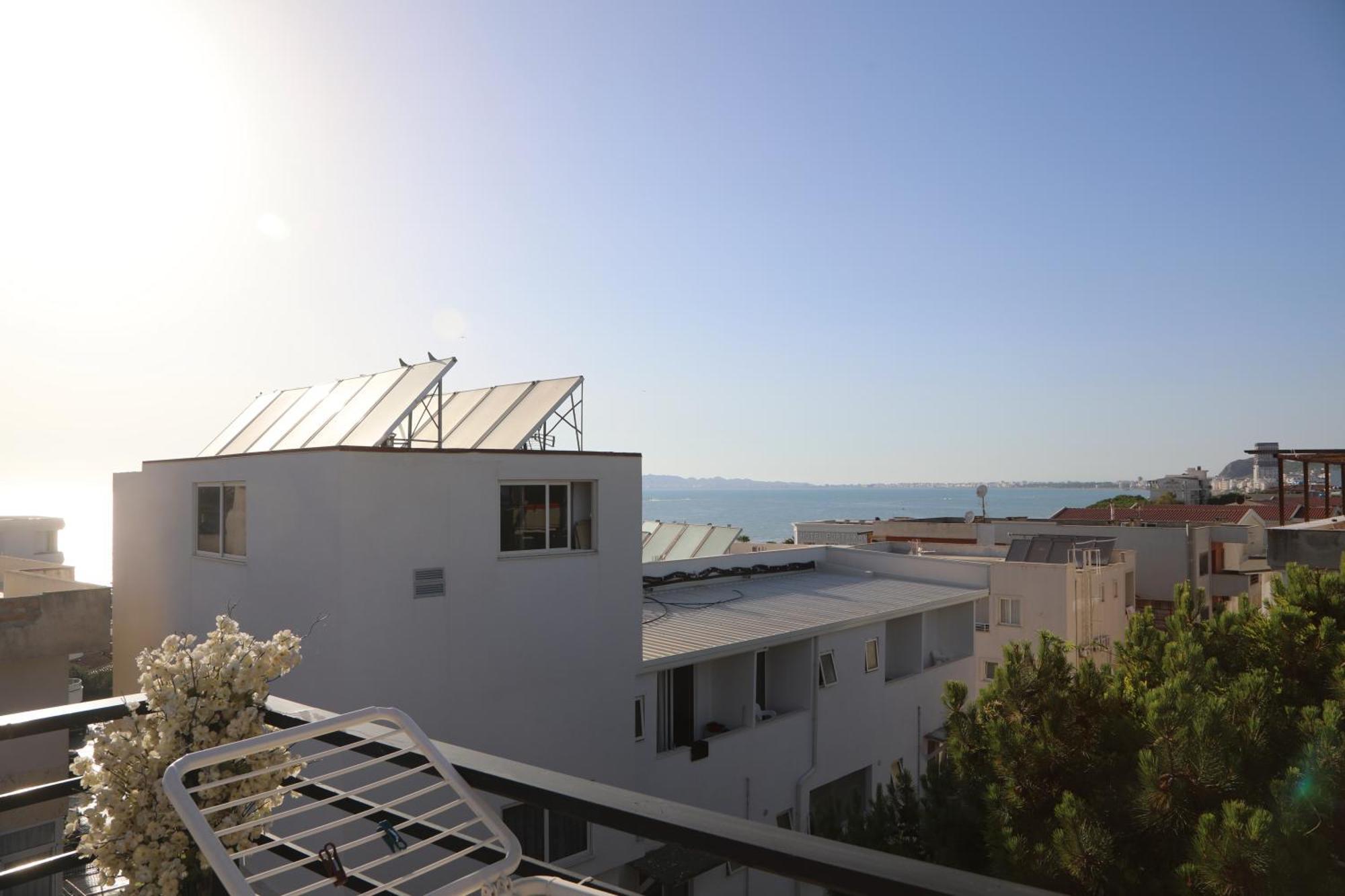 Sea View Apartments Golem  Exteriér fotografie